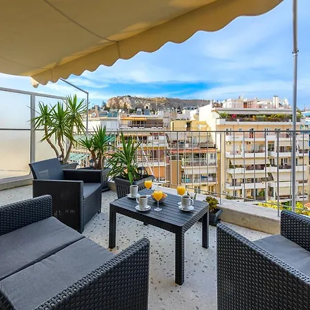 Beautiful Loft Close To Acropolis