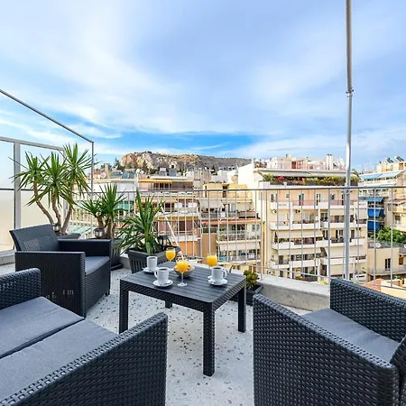 Beautiful Loft Close To Acropolis Athens